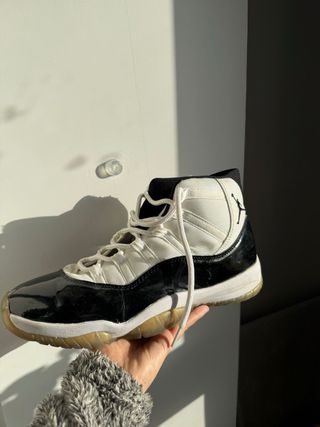 Nike Air Jordan 11 Retro