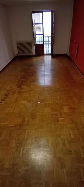 Piso en alquiler en Casco Antiguo en León