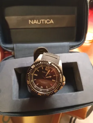 Orologio Nautica Uomo Nero e Argento