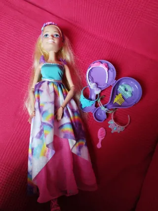 Muñeca Barbie 40 CMS con accesorios