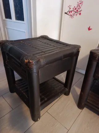 2 Mesitas de noche de bambú