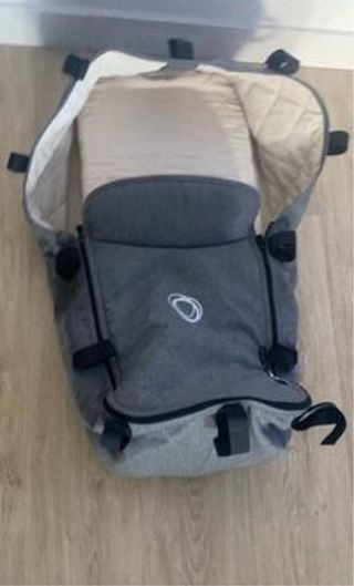Bugaboo Camaleón 3 en muy buen estado + complement