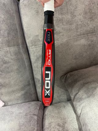 Pala Padel NOX AT10 18K