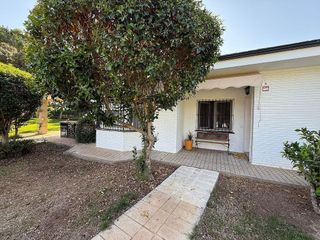 Chalet en venta en Ctra de Sevilla - Ronda sur en Badajoz