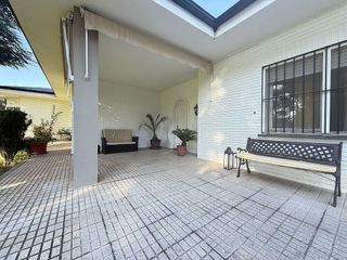 Chalet en venta en Ctra de Sevilla - Ronda sur en Badajoz