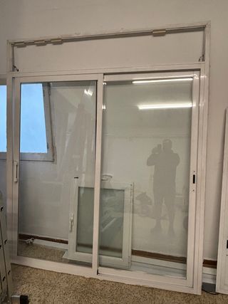 Ventana corredera aluminio blanca