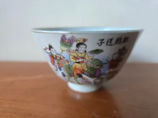Taza de té antigua China decorada