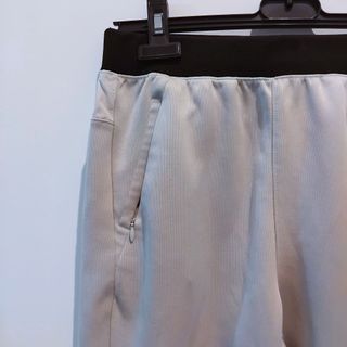 Pantalón Nike beige 12/13 años