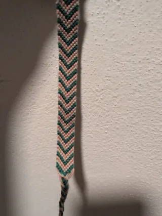 Braccialetto fatto a mano rosa e verde acqua