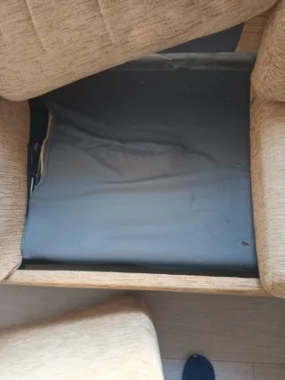 Sofá cama beige y rosa