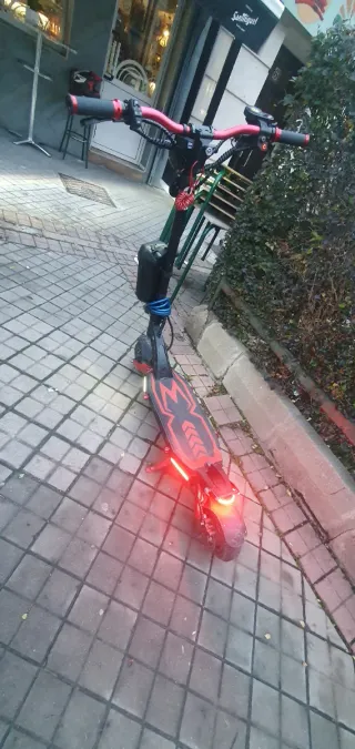 Patinete eléctrico Kaabo Mantis 8