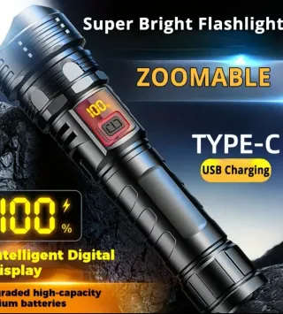 Linterna LED potente con pantalla digital