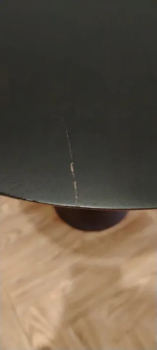 Mesa auxiliar geométrica