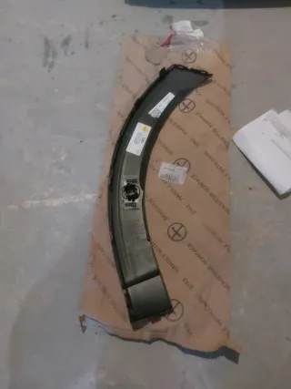 Moldura Paragolpes Delantero VW Taigo 2G7807258B