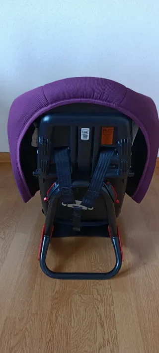 Silla de coche bebe Play Morada y Rosa