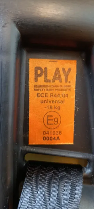 Silla de coche bebe Play Morada y Rosa