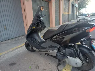 Yamaha Majestic 125 Negra