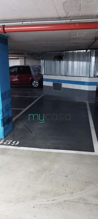 Garaje en venta en Artigas - Llefià en Badalona