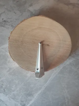 Estantes de árbol redondos de pino con soporte 6 U