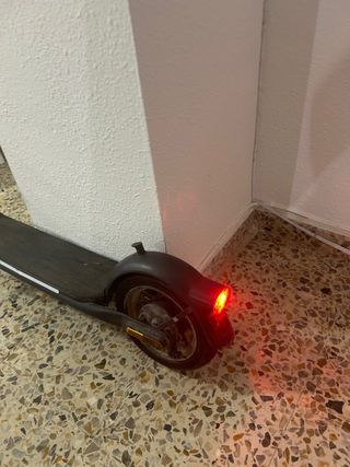 Patinete Eléctrico NAVEE V25