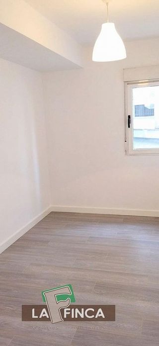 Piso en venta en Milán - Pumarín - Teatinos en Oviedo