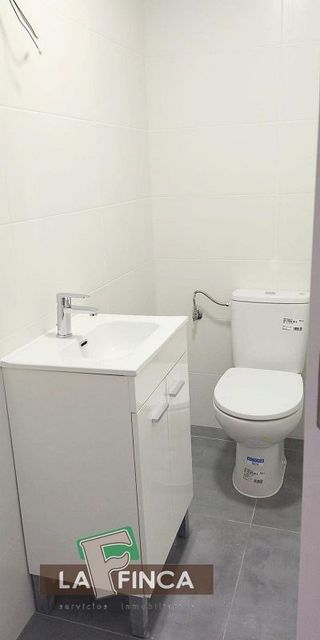 Piso en venta en Milán - Pumarín - Teatinos en Oviedo