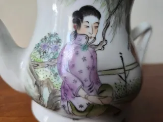 Tetera antigua China decorada