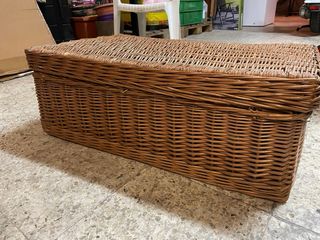 Baúl de mimbre
