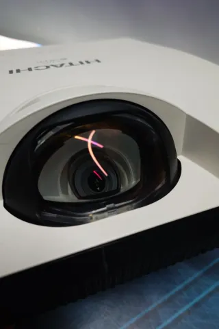 Proyector Hitachi CD-D10