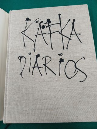 Libro Frank Kafka Diarios Leidos por Saura