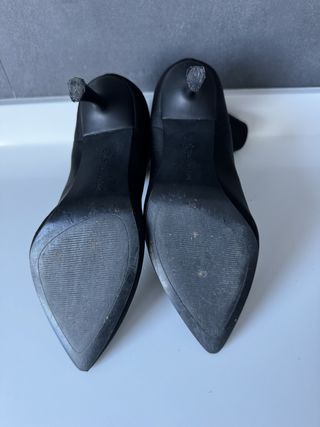 Botines negros stretch de Stradivarius. Talla 37