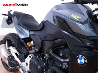 BMW F 900 R