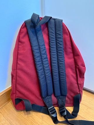 Mochila Eastpak Granate