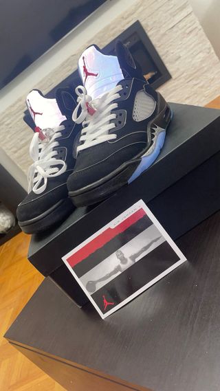 Jordan 5 Negro Gris