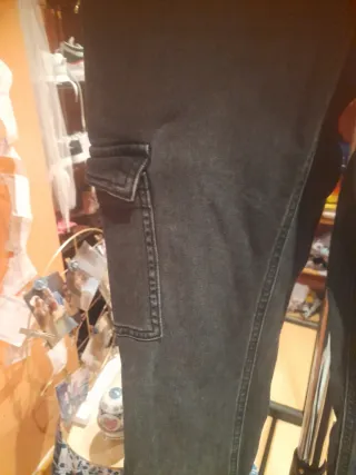 Pantalón campana Mango Talla S