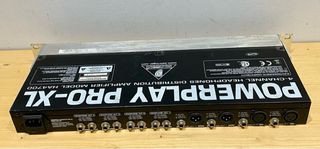 Behringer Powerplay Pro-XL HA4700 Amplificador