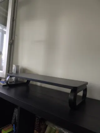 Elevador monitor madera negro