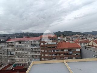 Piso en venta en Posío en Ourense