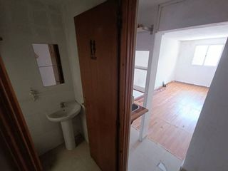 Piso en venta en El Raval en Barcelona