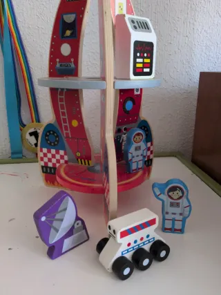 Cohete de madera Aldi