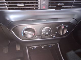 Hyundai Bayon 1.0 TGDI 74kW (100CV) 48V Maxx