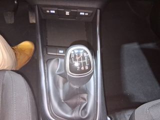 Hyundai Bayon 1.0 TGDI 74kW (100CV) 48V Maxx