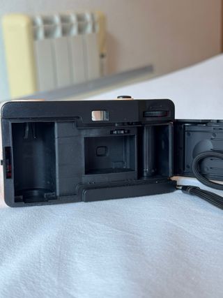 Cámara Kodak M38 Analógica Naranja 35Mm