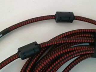 8 Cables de Audio de Malla Trenzada con Ferritas