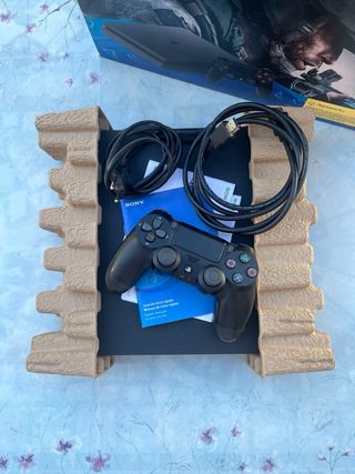 Consola PS4 1TB + Mando Original