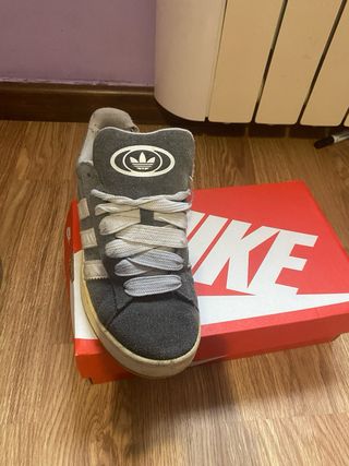 Tenis Adidas Campus Gris/Blanco