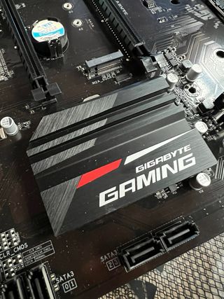 Placa Base Gigabyte B450 Gaming X