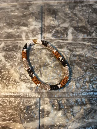 Bracciale perline nero e marrone