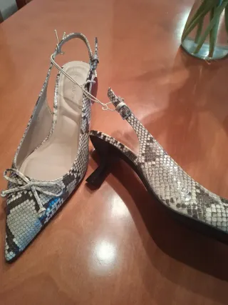 Zapatos destalonados Primark T.38
