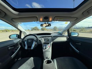 Toyota Prius 1.8 HYBRID 136cv Executive 2015